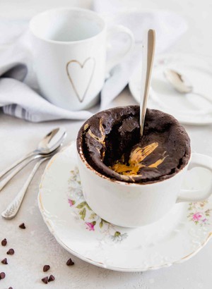 Peanut Butter Chocolate Mug Cake
